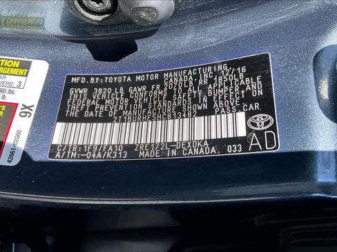 Used 2017 Toyota Corolla L w/ Carpet Mat Package (TMS) FWD image 33