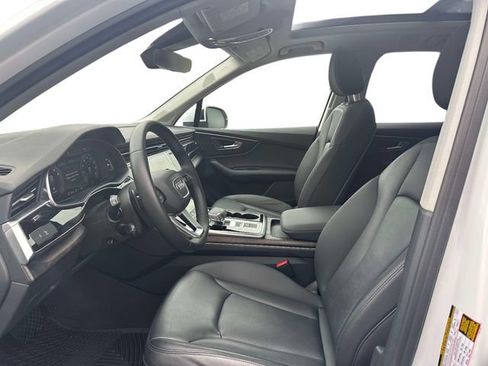 Used 2022 Audi Q7 3.0T Premium Plus w/ Premium Plus Package AWD/4WD image 24