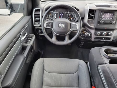 Used 2022 RAM 1500 Big Horn AWD/4WD image 16