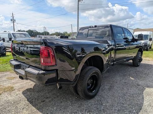 New 2026 RAM 3500 Big Horn AWD/4WD image 3