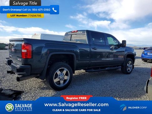 Used 2019 GMC Sierra 2500 SLT w/ Duramax Plus Package AWD/4WD image 4