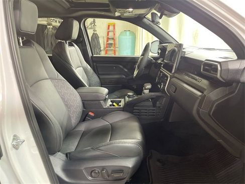 Used 2025 Toyota Tacoma Limited image 25