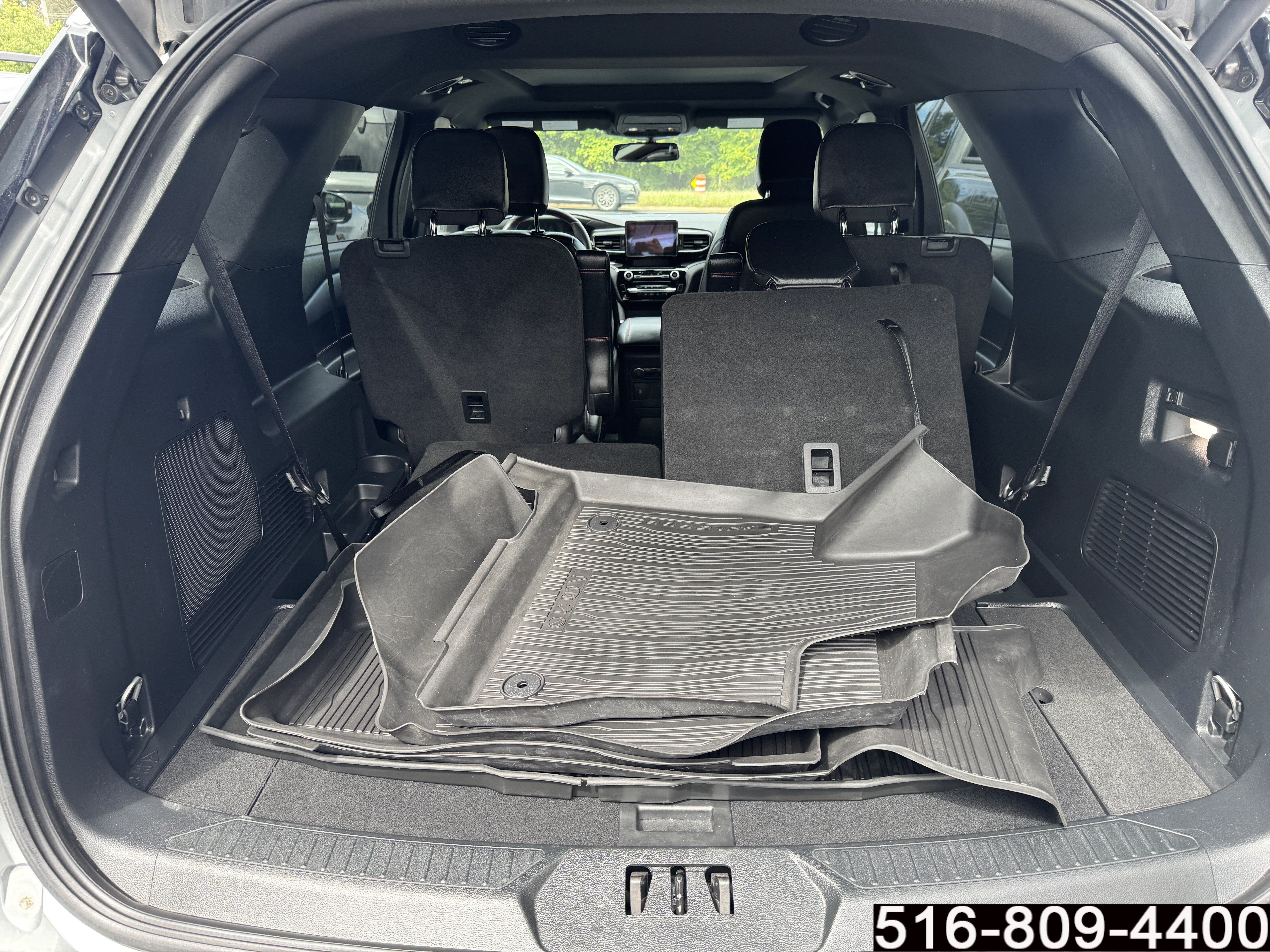 Used 2023 Ford Explorer ST-Line w/ Class IV Trailer Tow Package AWD/4WD image 33
