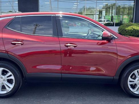 Used 2023 Buick Encore GX Preferred w/ Cold Weather Comfort Package AWD/4WD image 10
