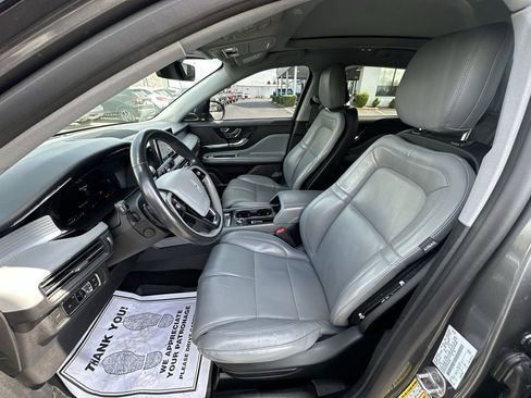 Used 2022 Lincoln Corsair Reserve w/ Equipment Group 201A image 3