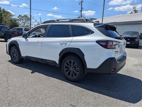 Used 2024 Subaru Outback Onyx Edition XT image 6