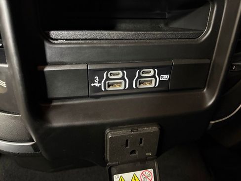 Used 2019 RAM 1500 Big Horn image 36