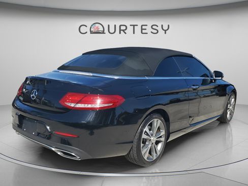 Used 2018 Mercedes-Benz C 300 Cabriolet image 3