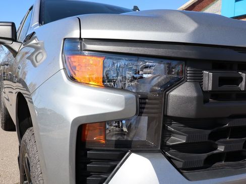 Used 2025 Chevrolet Silverado 1500 Custom Trail Boss w/ Dark Appearance Package image 5