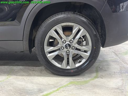 Used 2021 Kia Seltos LX AWD/4WD image 16