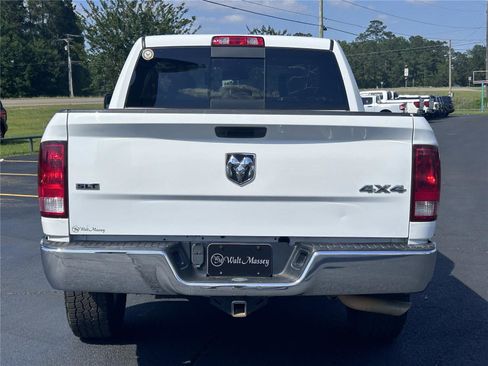 Used 2020 RAM 1500 Classic SLT w/ Luxury Group AWD/4WD image 5