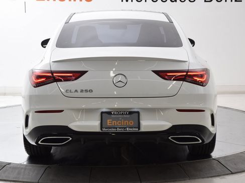 Used 2023 Mercedes-Benz CLA 250 image 5