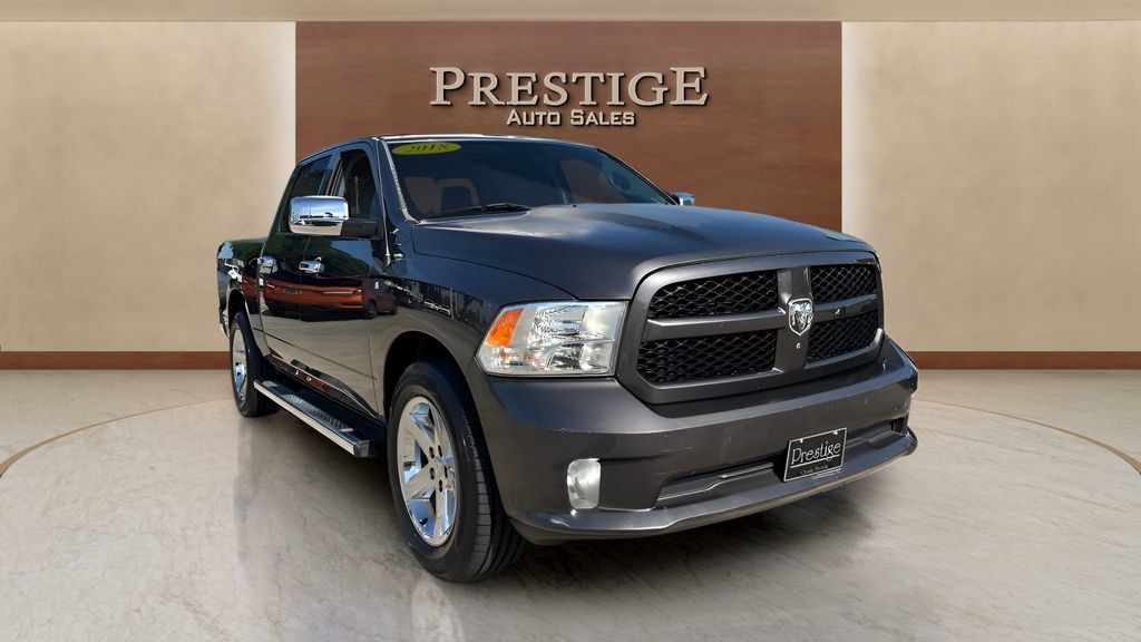 Used 2018 RAM 1500 Express RWD image 34