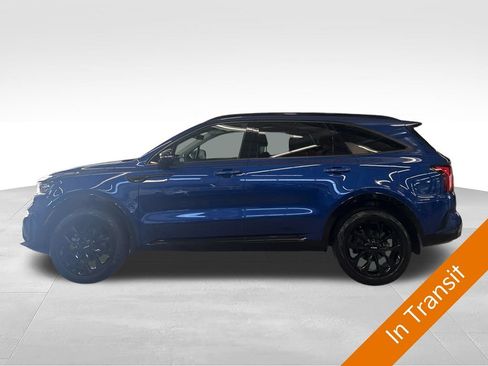 Certified 2023 Kia Sorento SX AWD/4WD image 3