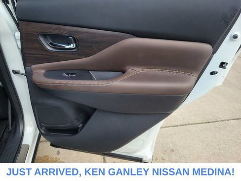 Certified 2024 Nissan Murano Platinum w/ Cargo Package AWD/4WD image 20