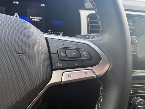 Used 2022 Volkswagen Atlas SE image 38