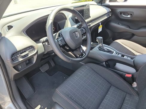 Certified 2027 Honda HR-V Sport image 19