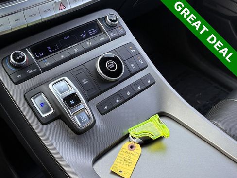 Used 2020 Hyundai Palisade Limited image 18