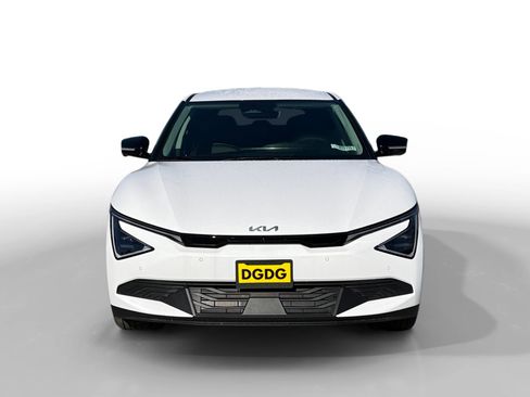 New 2025 Kia EV6 Light image 8