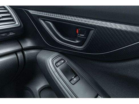 Used 2017 Subaru Impreza 2.0i Premium image 20