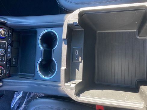 Used 2024 Chevrolet Tahoe LT image 26