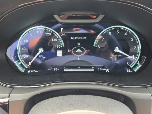 Used 2025 Genesis GV70 2.5T w/ Sport Prestige Package AWD/4WD image 26