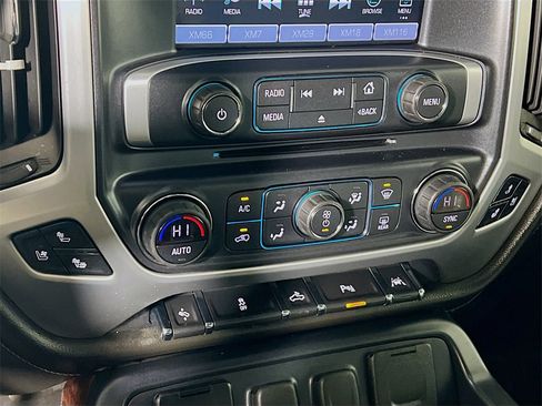 Used 2017 GMC Sierra 1500 SLT image 15