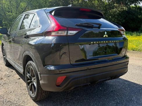 Used 2023 Mitsubishi Eclipse Cross LE AWD/4WD image 7