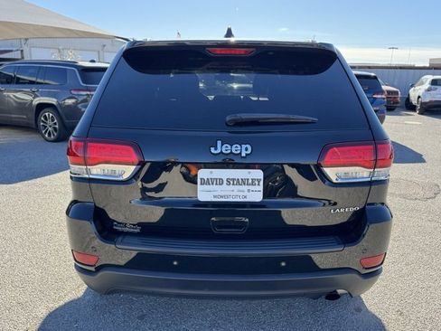 Used 2022 Jeep Grand Cherokee Laredo X image 5