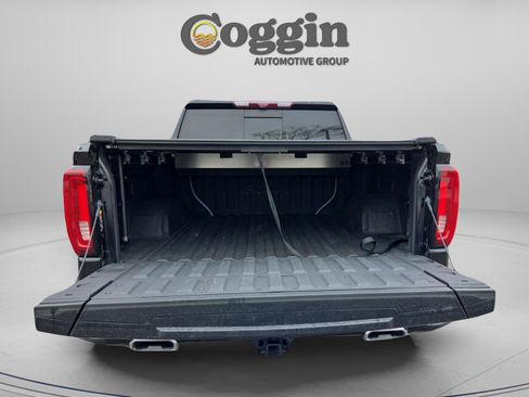 Used 2023 GMC Sierra 1500 AT4 w/ AT4 Premium Package image 33