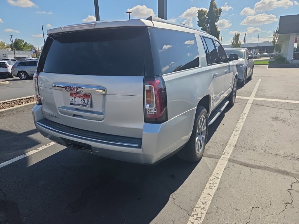 Used 2015 GMC Yukon XL Denali w/ Open Road Package AWD/4WD image 6