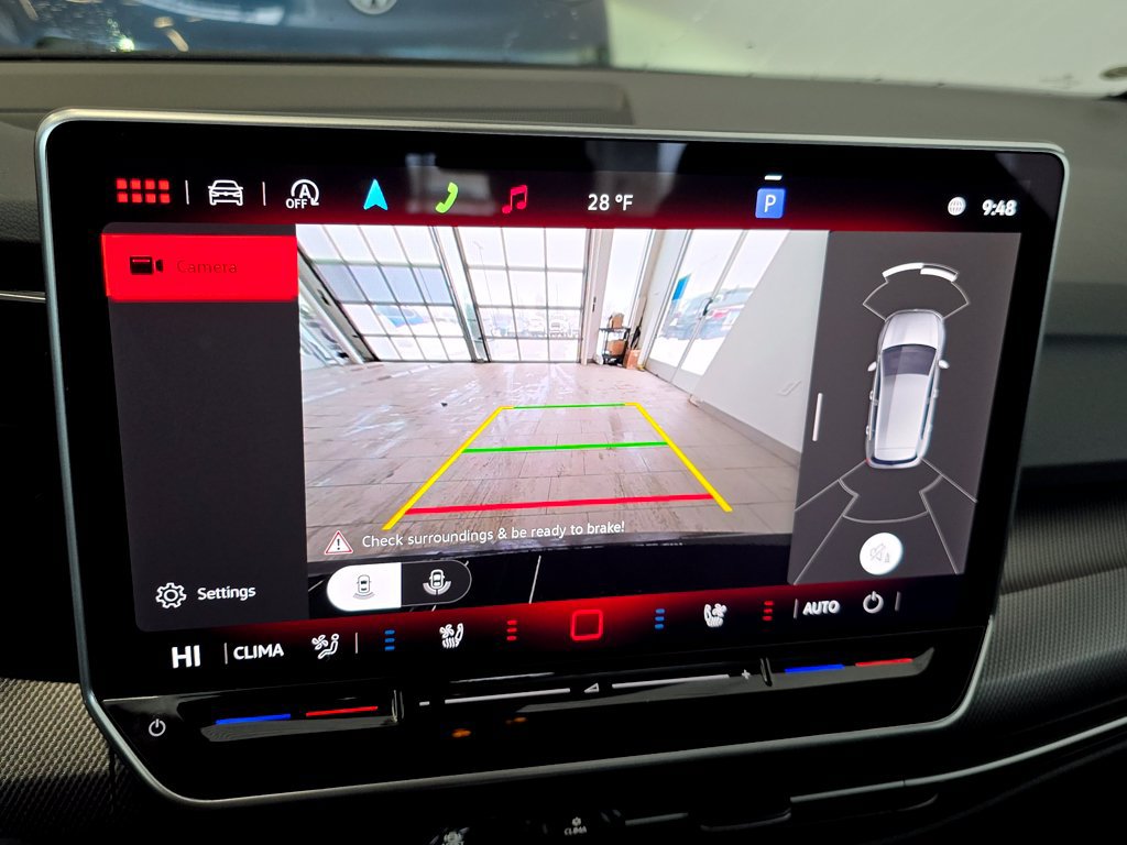 New 2026 Volkswagen GTI SE FWD image 2