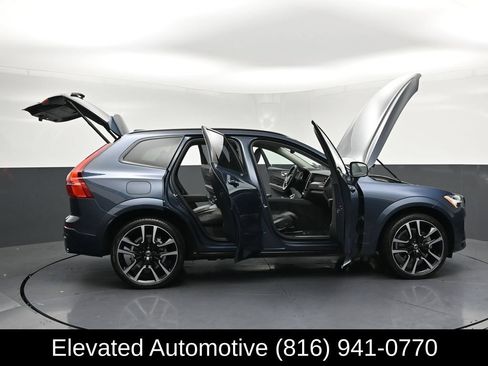 Used 2024 Volvo XC60 T8 Ultimate w/ Protection Package Premier AWD/4WD image 33