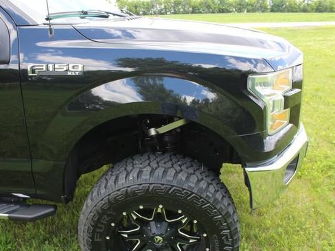 Used 2015 Ford F150 XLT w/ Equipment Group 302A Luxury AWD/4WD image 7