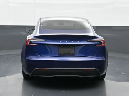 Used 2024 Tesla Model 3 Standard Range RWD image 7