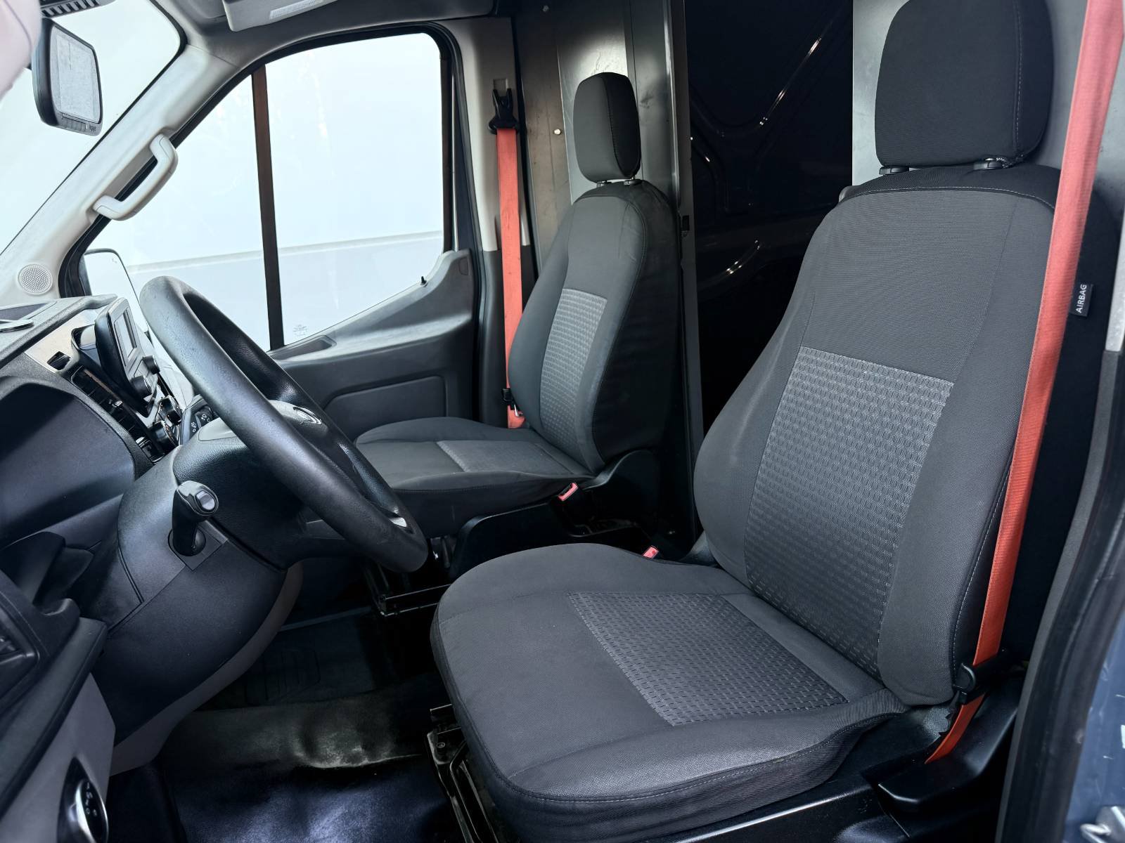 Used 2020 Ford Transit 250 148 High Roof Extended RWD image 29