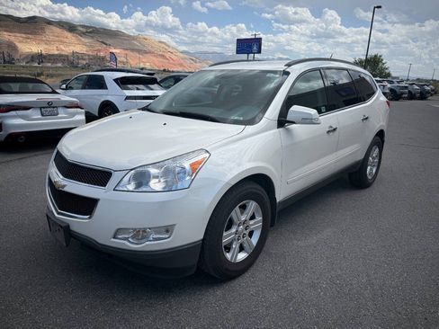 Used 2012 Chevrolet Traverse LT AWD/4WD image 2
