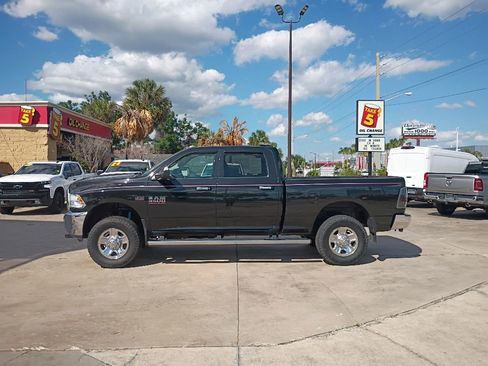 Used 2018 RAM 3500 SLT w/ Snow Chief Group AWD/4WD image 27