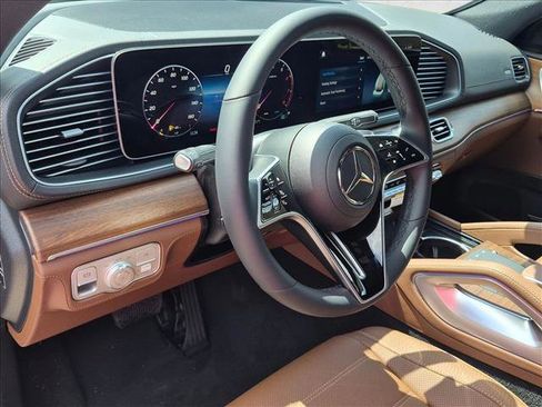 New 2026 Mercedes-Benz GLE 450 4MATIC Coupe image 3