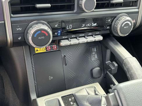 New 2026 Toyota 4Runner TRD Off-Road Premium AWD/4WD image 24