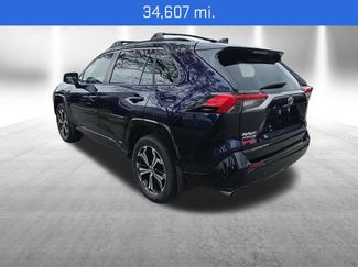 Used 2024 Toyota RAV4 XSE w/ Weather Package AWD/4WD video 3