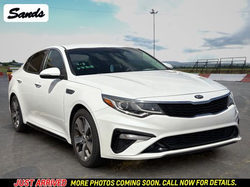 Used 2019 Kia Optima S FWD image 1