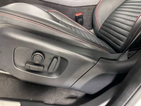 Used 2023 Land Rover Discovery Sport S R-Dynamic image 29