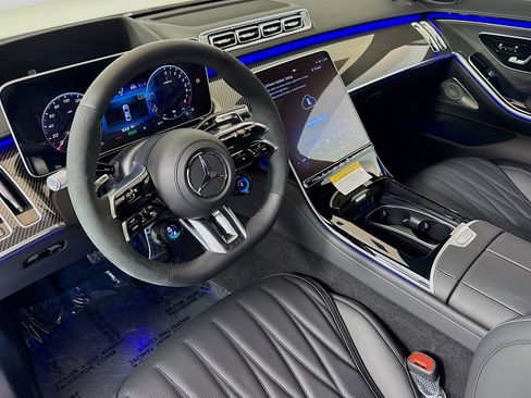 New 2025 Mercedes-Benz S 63 AMG S image 9