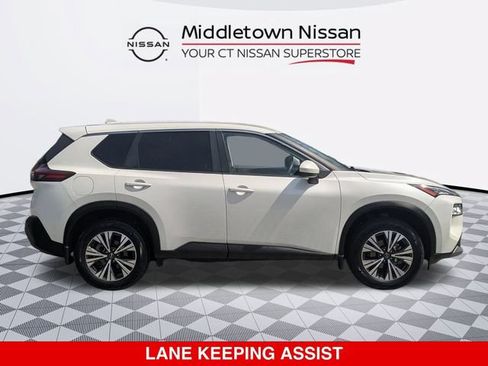 Certified 2023 Nissan Rogue SV AWD/4WD image 2