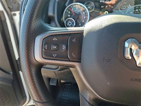 Used 2024 RAM 2500 Tradesman w/ Chrome Appearance Group image 20