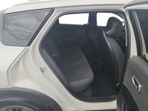 Used 2025 Kia K4 FWD image 10