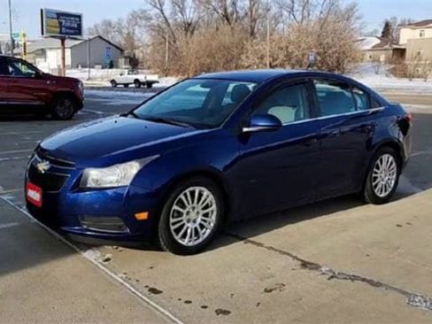 Used 2012 Chevrolet Cruze Eco image 4