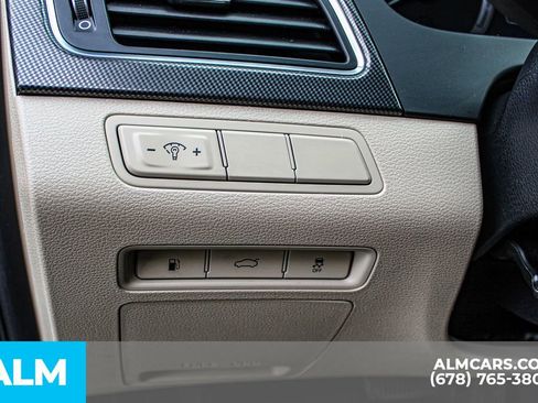 Used 2017 Hyundai Sonata Sport image 28