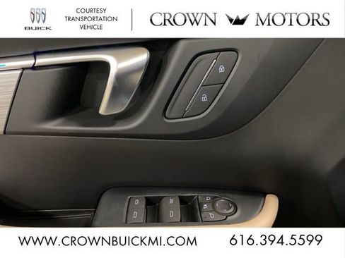 Used 2025 Buick Enclave Preferred w/ LPO, Floor Liner Package image 12